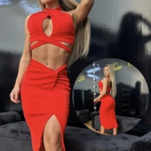 Conjunto Cropped e Saia Midi